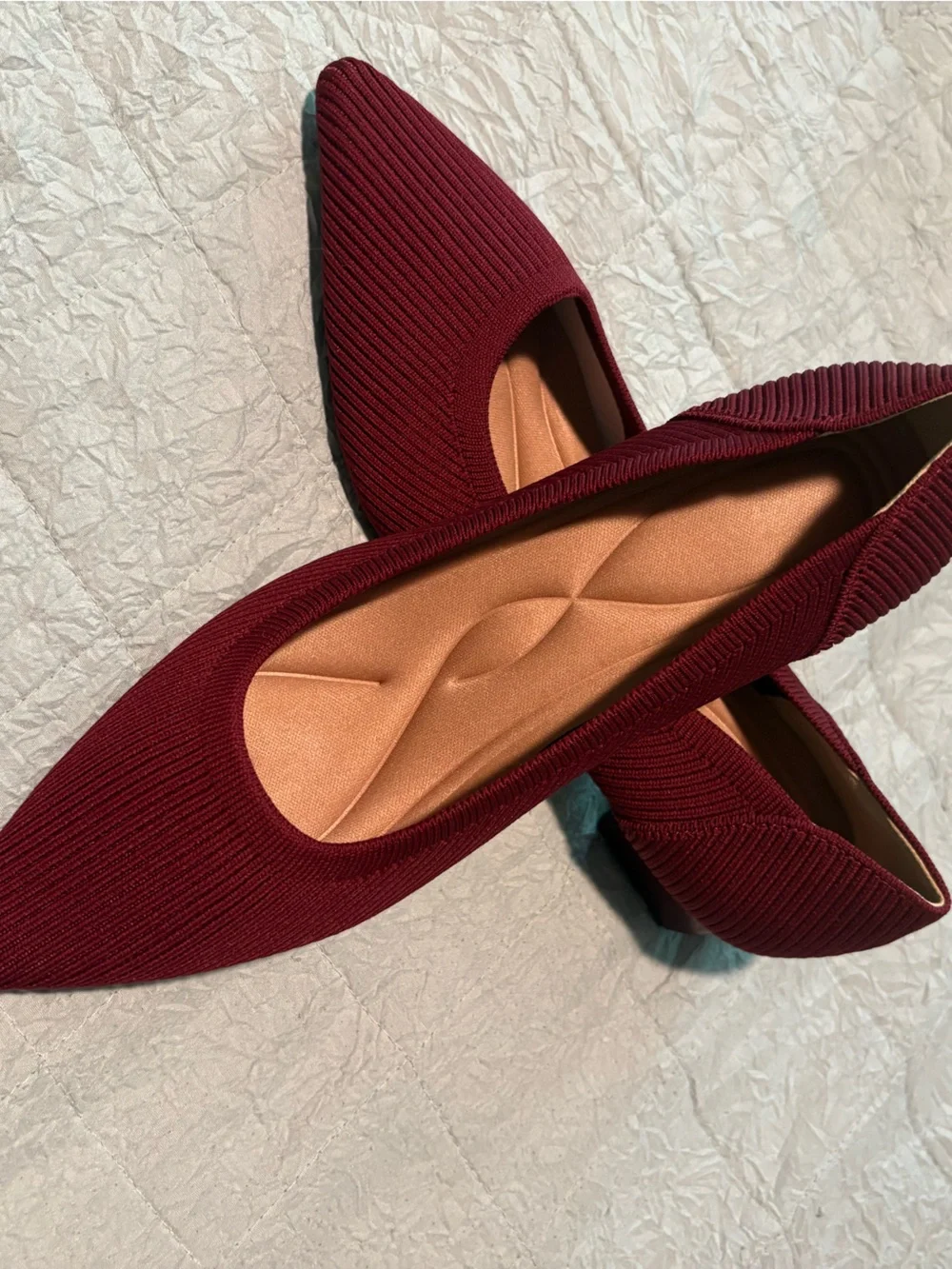 Women’s Pointed Toe Knit Pumps — Wine Red